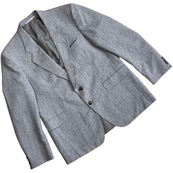 Gulins (Finland) Marifa Pinstripe Trevira Jet Tweed Cutaway Blazer Gray (Kiton)
